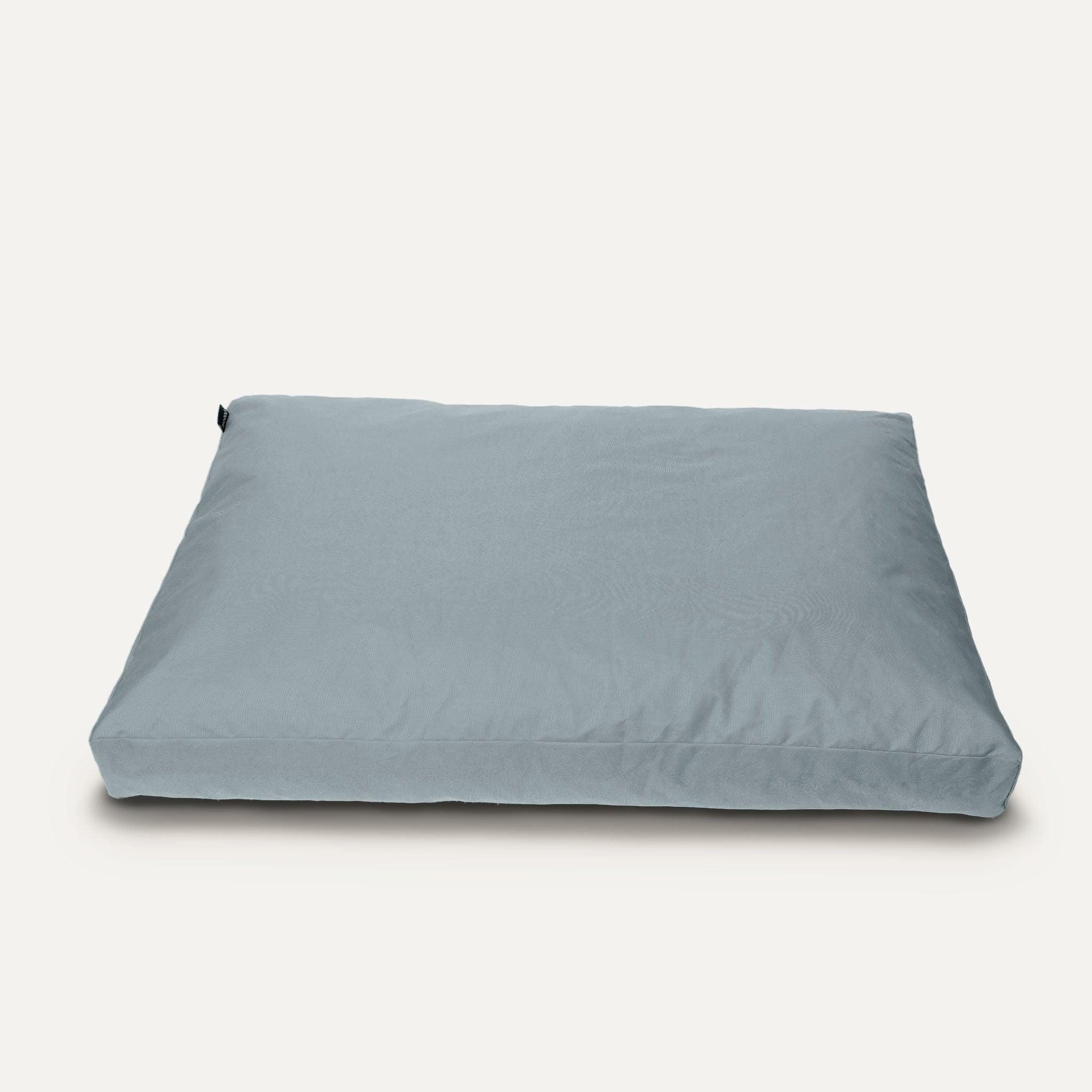 goo-eez, Coussin Rectangulaire Gris Charbon – Image 2